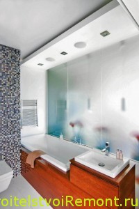 Потолки для ванной комнаты фото
