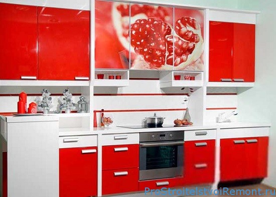Красный дизайн кухни фото