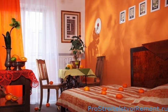 Оранжевый дизайн интерьера спальни фото